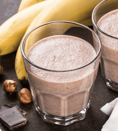 Deliciosa receta: Batido de chocolate, guineo y coco